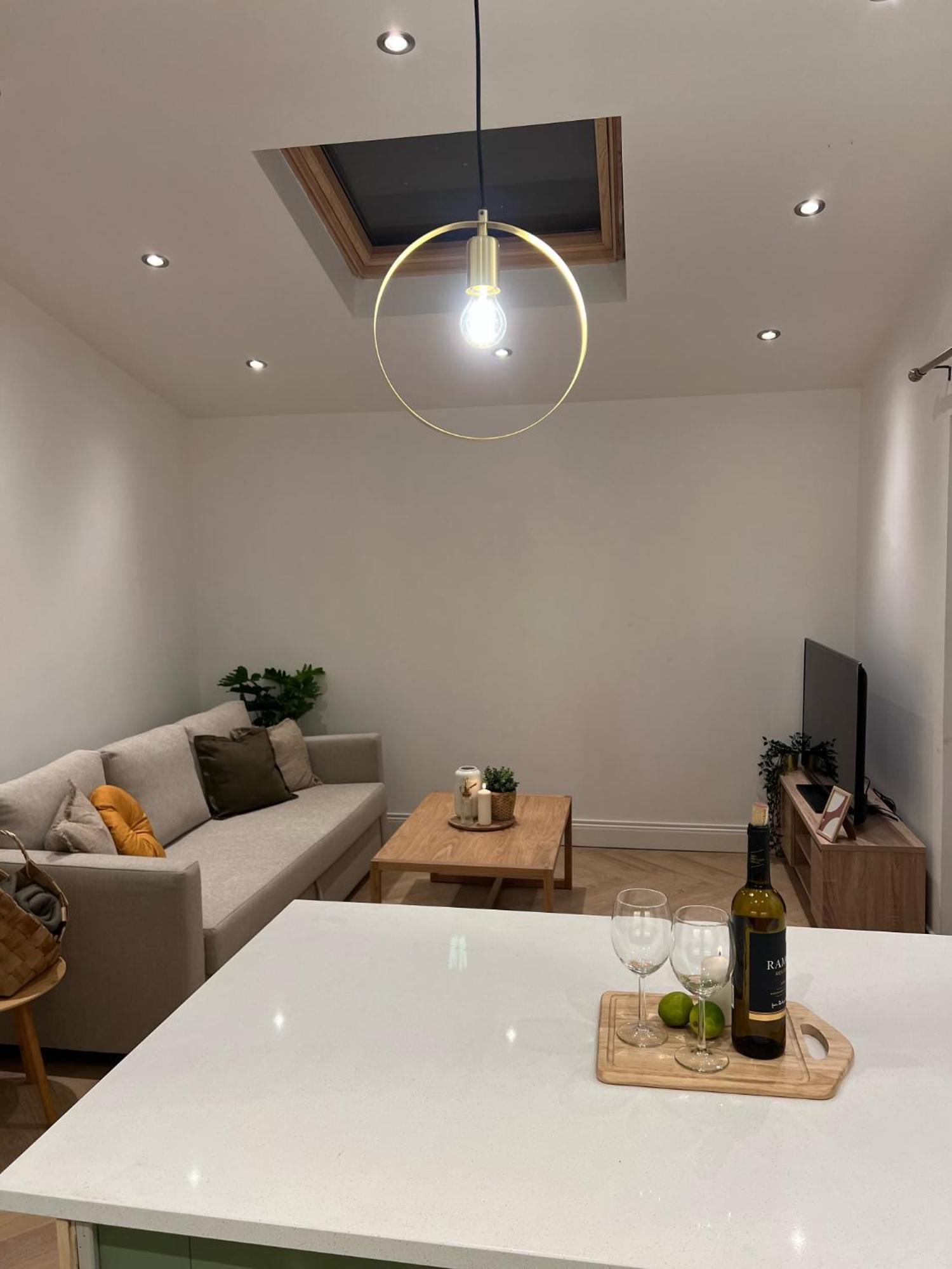 Apartamento Modern Space 20 Minutes From Airport Dublín